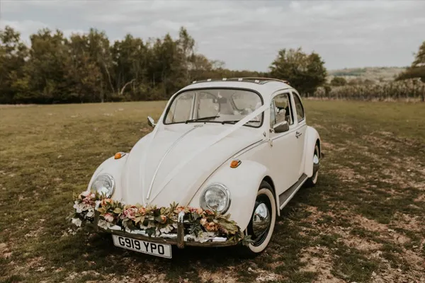 Buttercup Bus – Beatle Hire